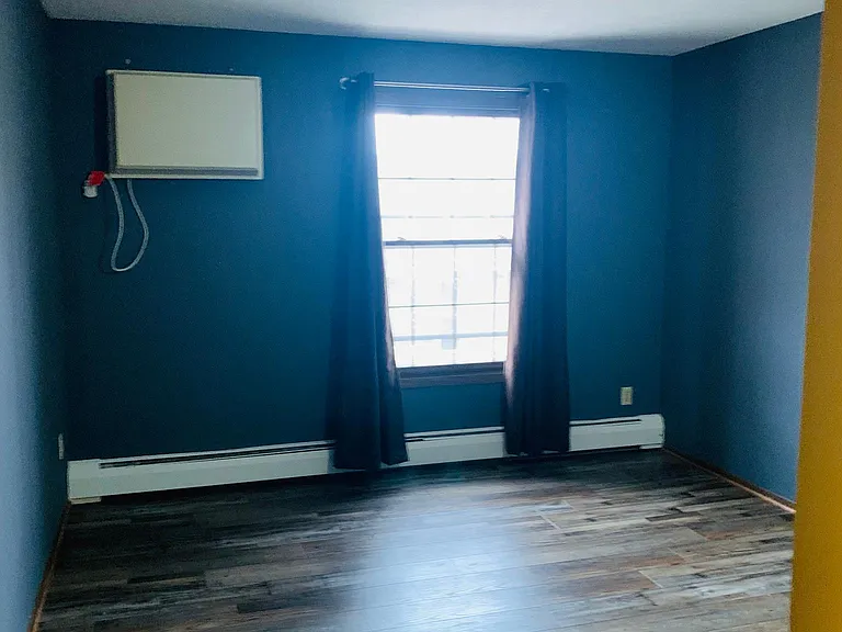 932 Westbrooke Way #8 — Photo 10