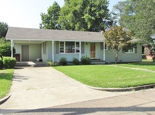 1231 E Bristow Dr, Tupelo, MS 38801
