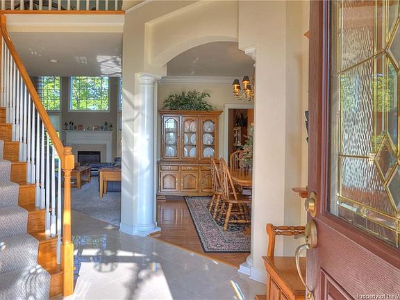 4th image of 5500 Villa Green Dr
