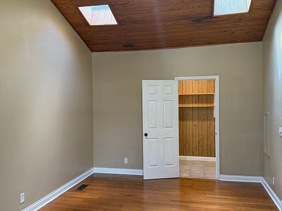 5th image of 4134 E Freedom Cir