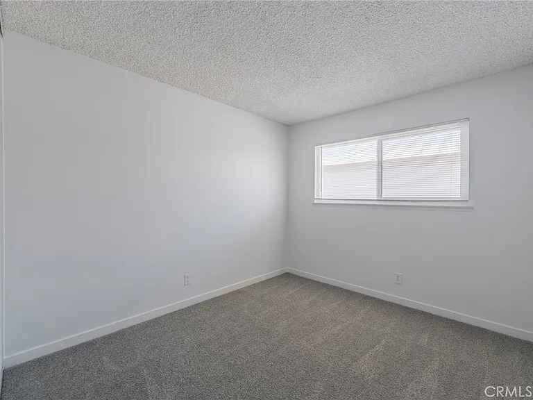 10062 Ellis Ave — Photo 26