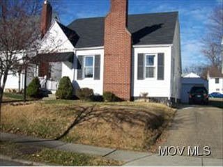 3rd image of 2327 Liberty St
