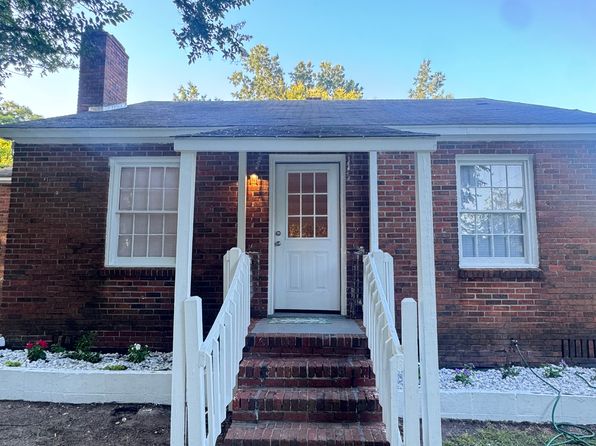 801 Crestmont Dr