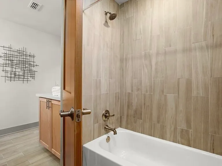 3109 Sacbe Cv — Photo 36