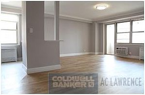 2nd image of 313 Greenwich St