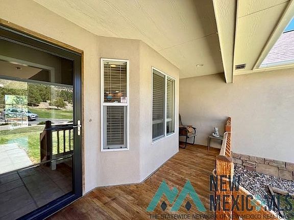 3rd image of 111 Eagle Dr