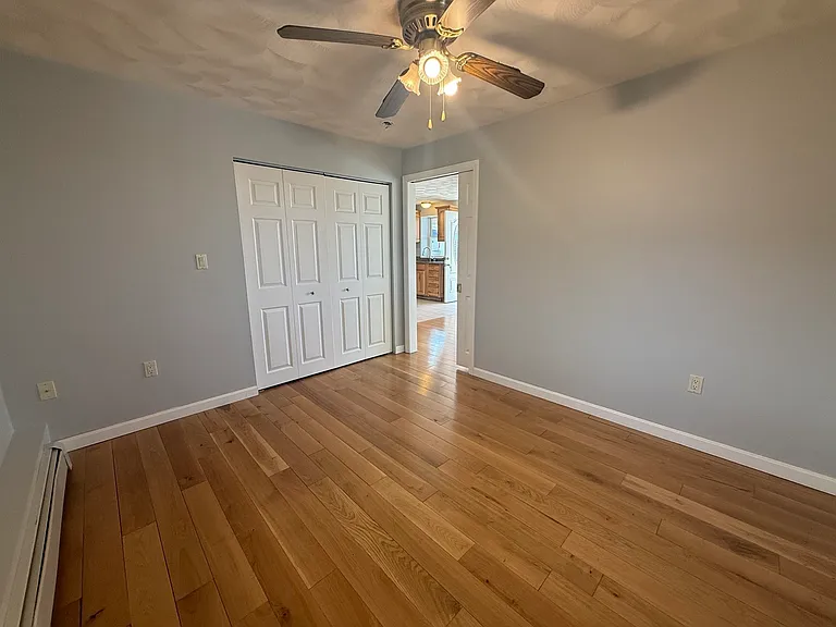 525 Proctor Ave #B — Photo 9