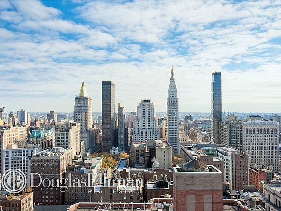 5th image of 101 W 24th St APT 35E