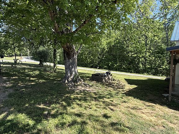 5th image of 2 Hardin Loop