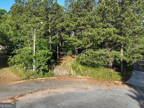 3rd image of 471 Rocky Way