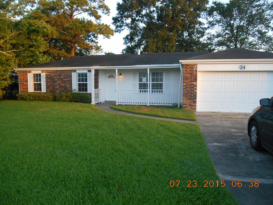 1st image of 24 River Park Dr