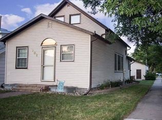 202 N State St, Aberdeen, SD 57401