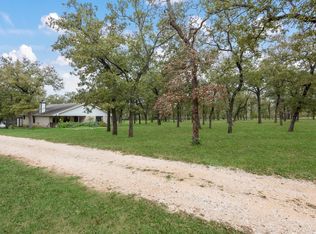 480 Mill Oak Ln, Kingsbury, TX 78638
