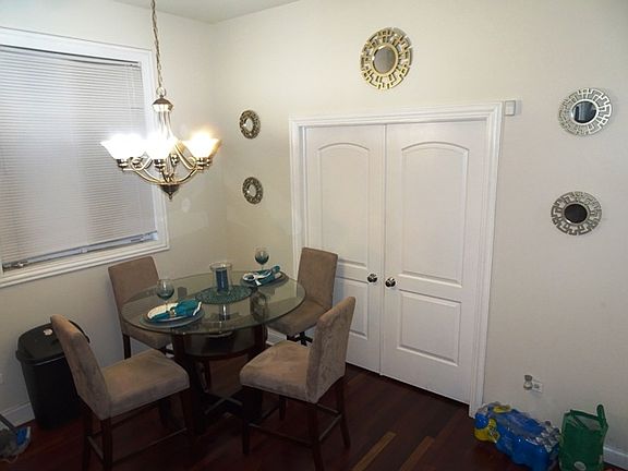 5th image of 6620 S Kenwood Ave #2S-P4