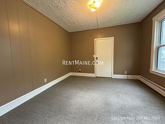 3rd image of 13 Kidder St APT 2