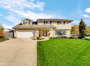 15539 Spyglass Cir, Orland Park, IL