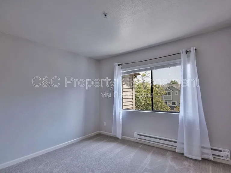 41 Grandview St #208 — Photo 10