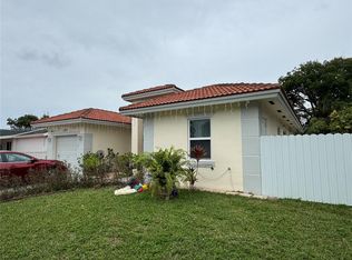 11951 SW 192nd Ter, Miami, FL 33177