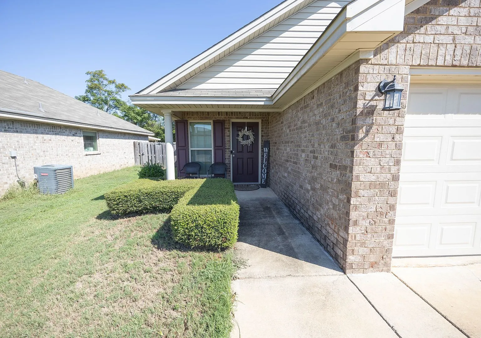 439 Buena Vista Way — Photo 2