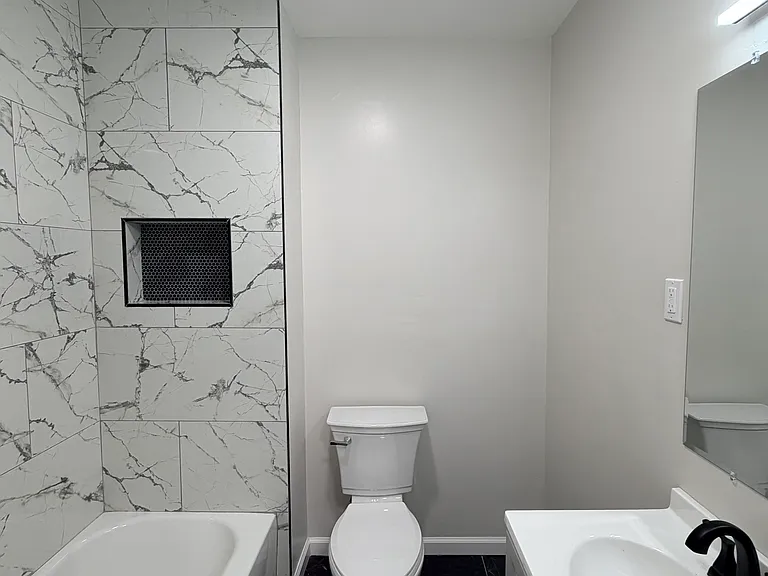 100 N Johnston Ave — Photo 13