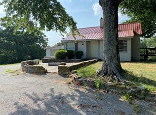 60 Charlie Rodgers Ln, Hanson, KY 42413