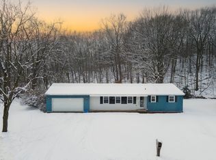 4053 Nob Hill Dr, Norton Shores, MI