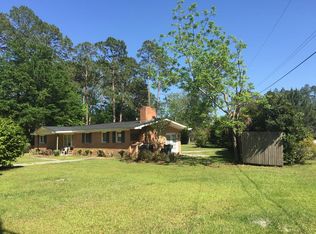 589 W Tollison St, Baxley, GA 31513