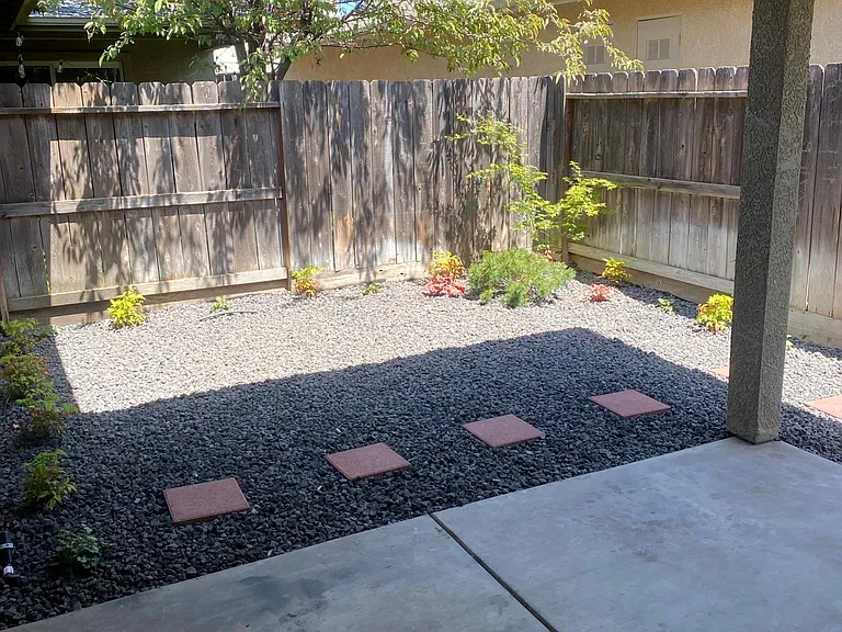 2815 Prospectors Ct — Photo 2