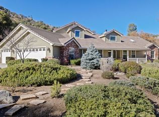 28701 Silverberry Ct, Keene, CA 93531