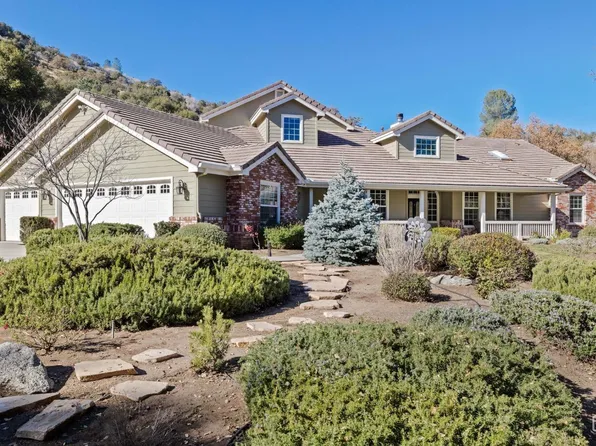28701 Silverberry Ct, Keene, CA 93531