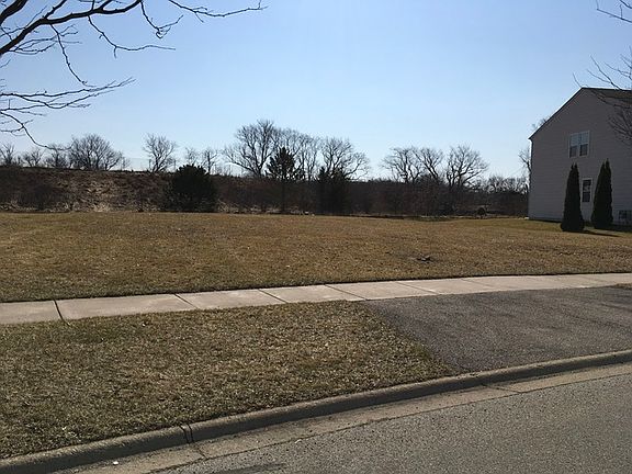 3rd image of 9421 Creekside Dr