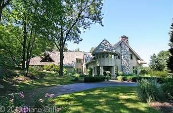 1st image of 4989 Winteridge Dr NE