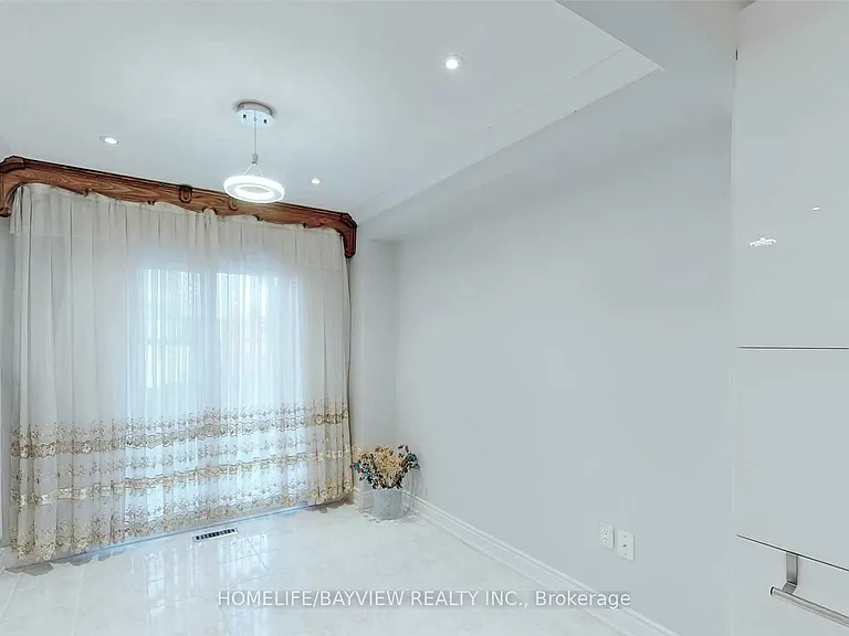 35 Wedgewood Pl — Photo 24