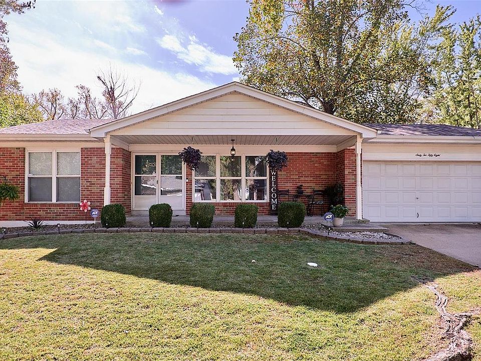 1st image of 6258 Silver Fox Dr