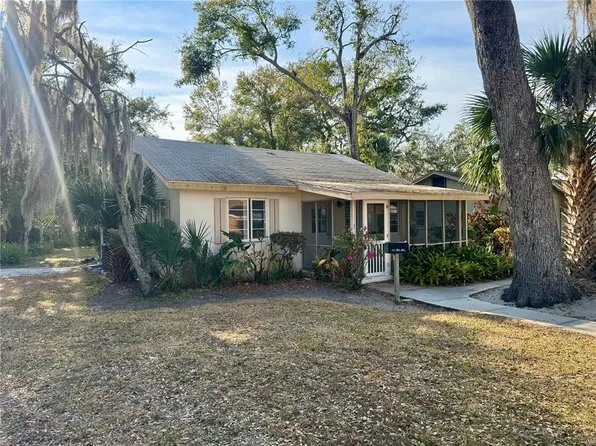 312 Hillman St, New Smyrna Beach, FL 32168