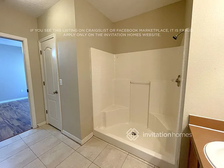 10120 Perthshire Cir — Photo 11