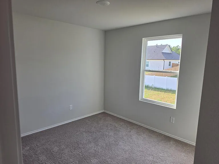 216 Stoney Rdg — Photo 11