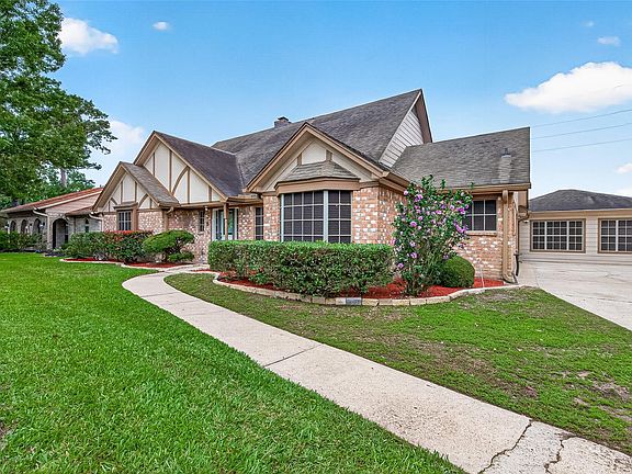 4th image of 607 E Cypresswood Dr