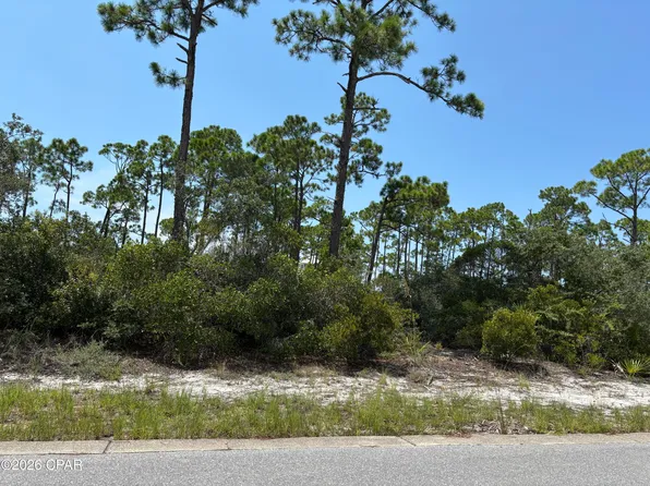 207 Signal Ln, Port Saint Joe, FL 32456