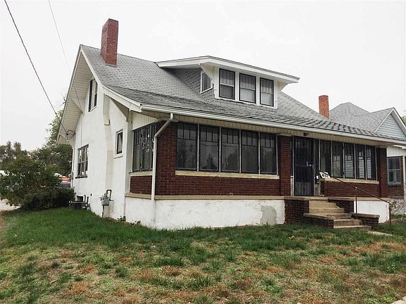 2nd image of 410 W Paris Ave