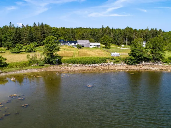144 Byards Point Road, Sedgwick, ME 04673