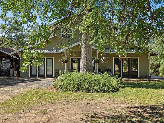 2nd image of 13833 Centerville Road