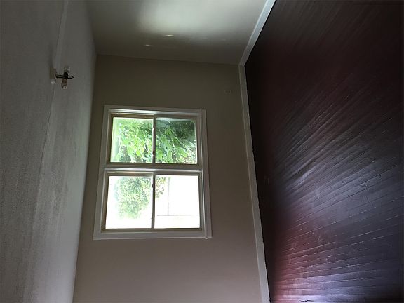 2nd image of 66 Dumas Pl
