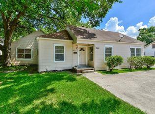 210 Park St, Baytown, TX 77520