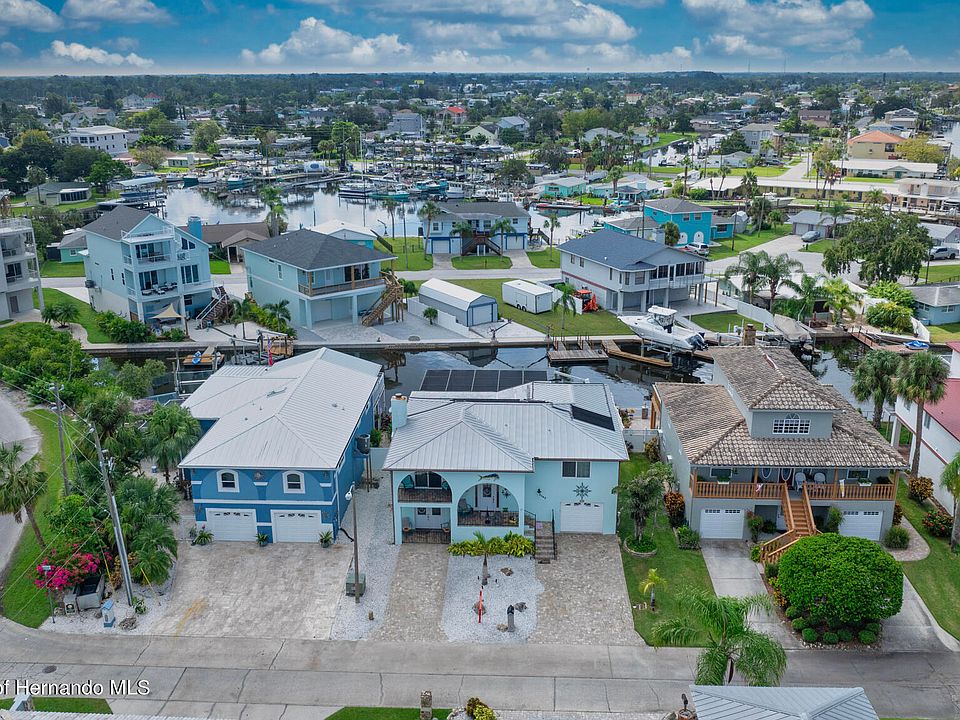 1st image of 6546 Louise Ct
