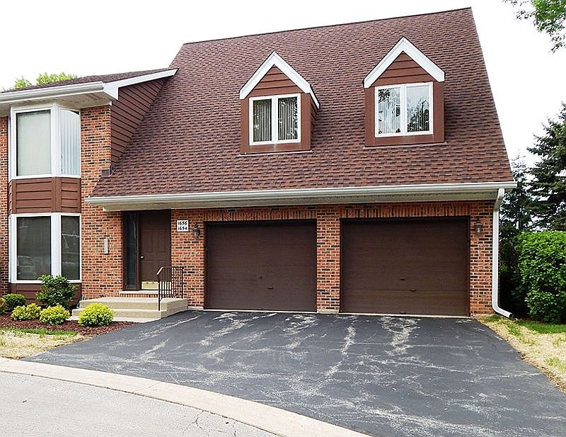 1st image of 1654 N Douglas Ct