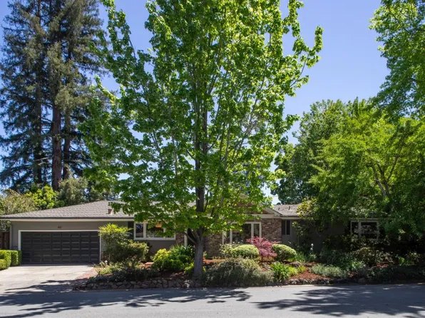 40 Palm Ct, Menlo Park, CA 94025