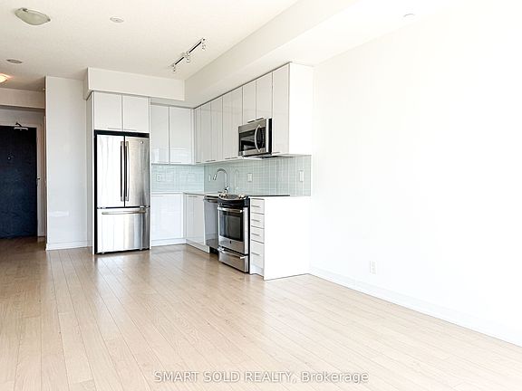 3rd image of 10 Park Lawn Rd #3002