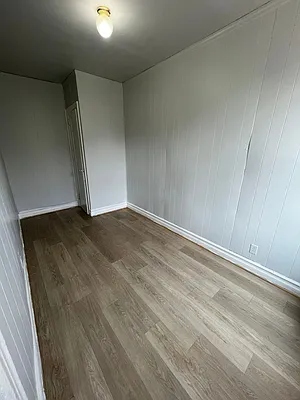 Rented by ERNY LLC | media 9