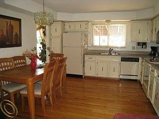3rd image of 2548 Coral Dr